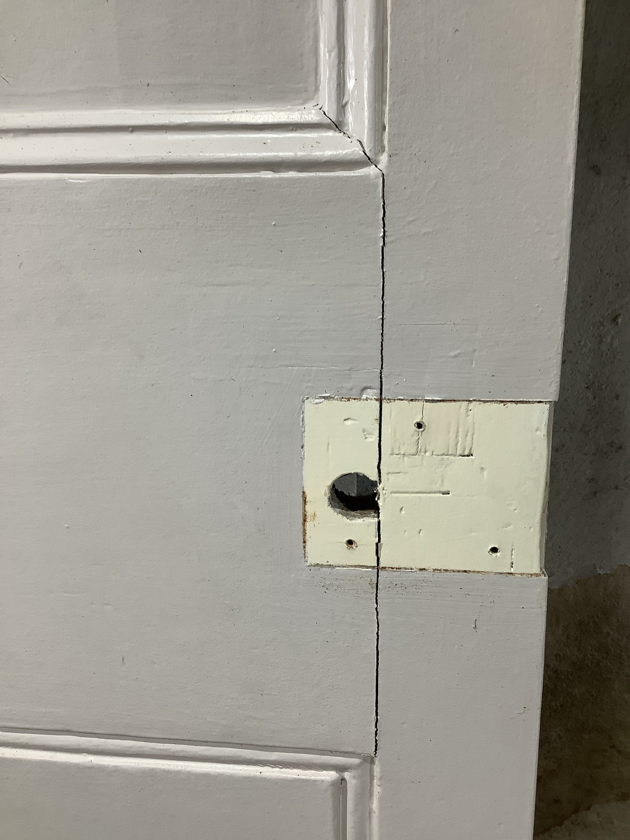 4th Pic Victorian Internal Painted Pine