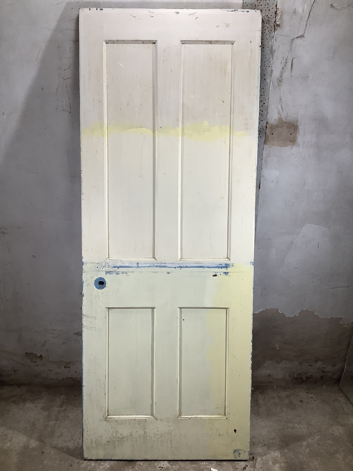 29 5/8"X76 3/4" 1930s Internal Painted Pitch Pine Four Panel Door 2over2 Old