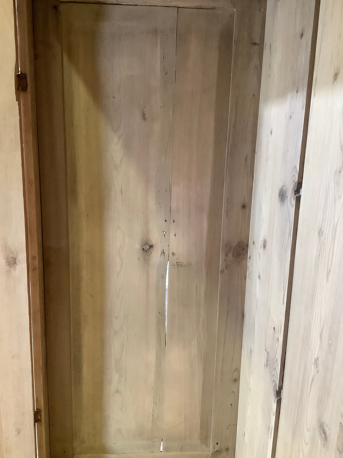 Split side panel