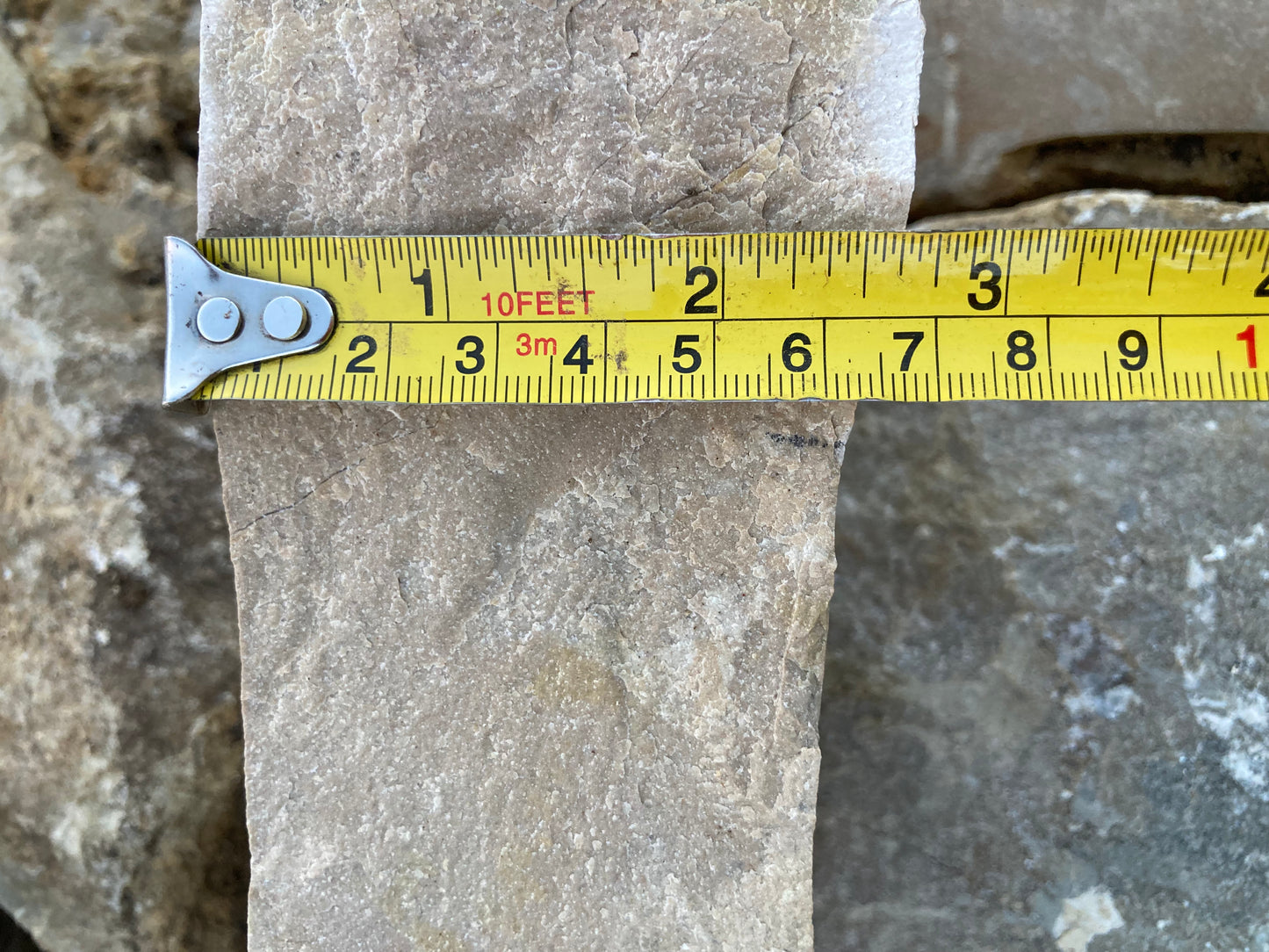 High Quality White & Light Grey Lias Limestone Mendip Building Stone