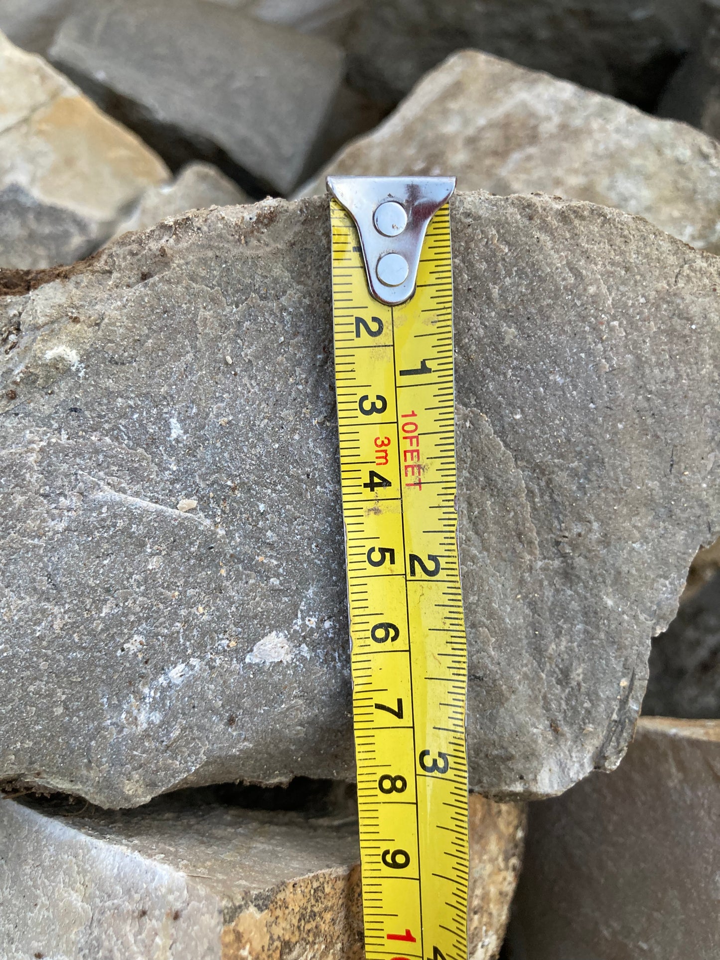 High Quality White & Light Grey Lias Limestone Mendip Building Stone