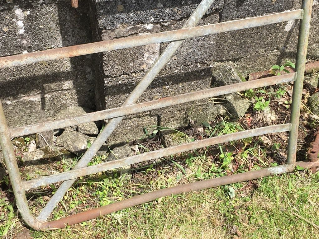 Old Salvaged Steel 6 Bar Galvanized Single Gate 46"