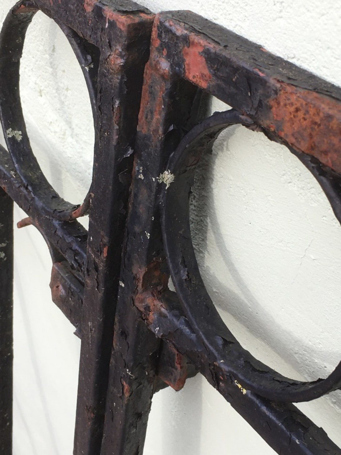 234cm Wide Pair Of Reclaimed Rusty Old Black Steel Driveway Gates Restoration