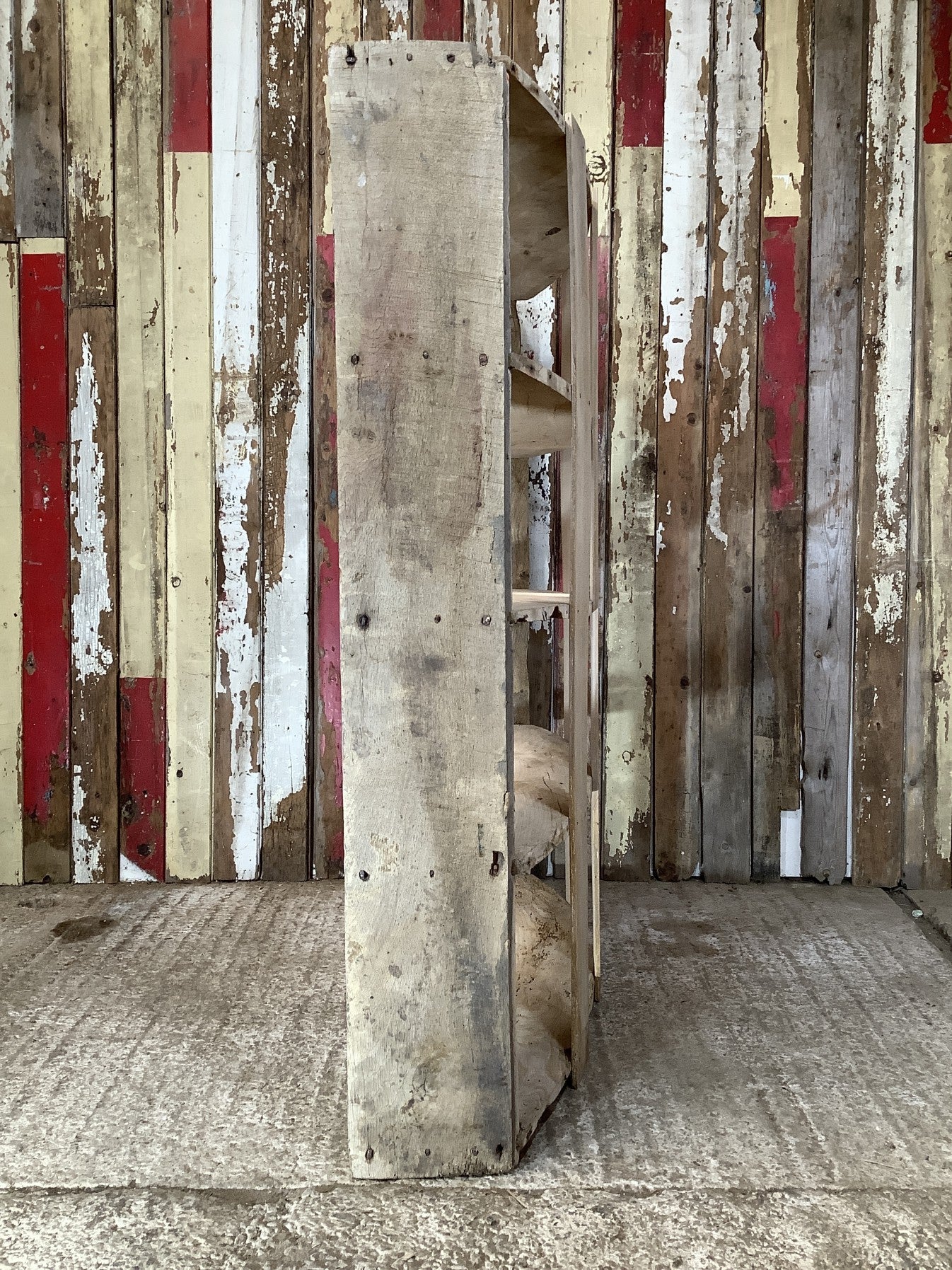 Period Rustic Freestanding Old Stripped Oak & 4 Elm Shelves With Curved Back