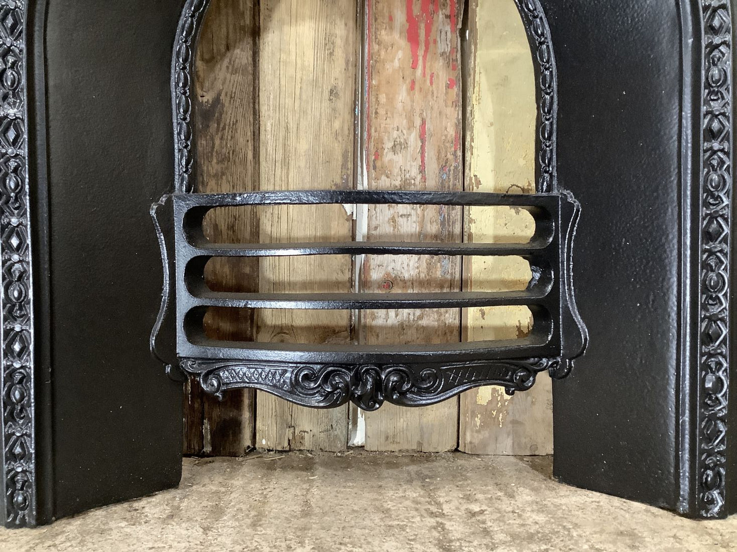 Victorian Cast Iron Bedroom Fireplace Insert Front 2'9"Hx2'2"W