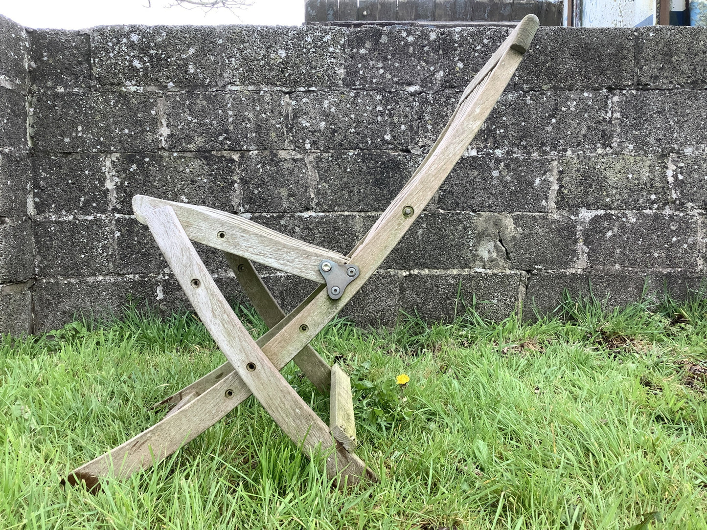 Silvered Weathered Solid Teak Garden Single Slated Outside Chair 2'7"H