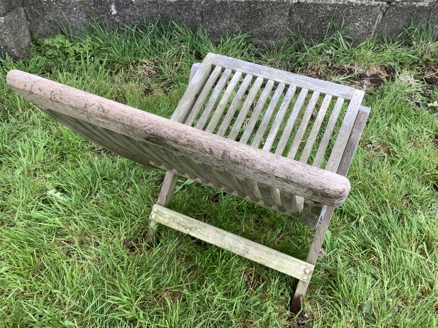 Silvered Weathered Solid Teak Garden Single Slated Outside Chair 2'7"H