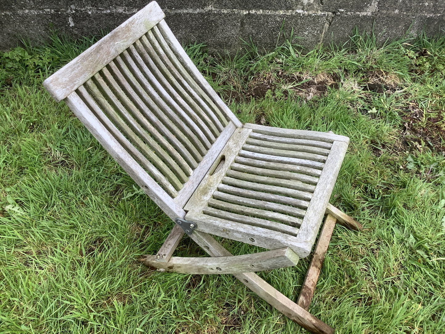Silvered Weathered Solid Teak Garden Single Slated Outside Chair 2'2"H