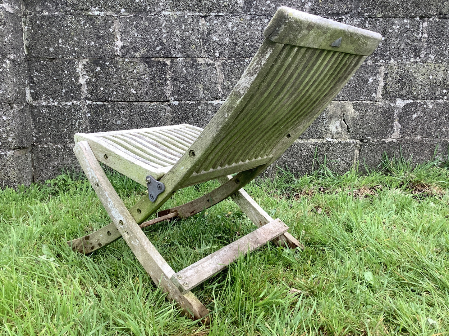 Silvered Weathered Solid Teak Garden Single Slated Outside Chair 2'2"H