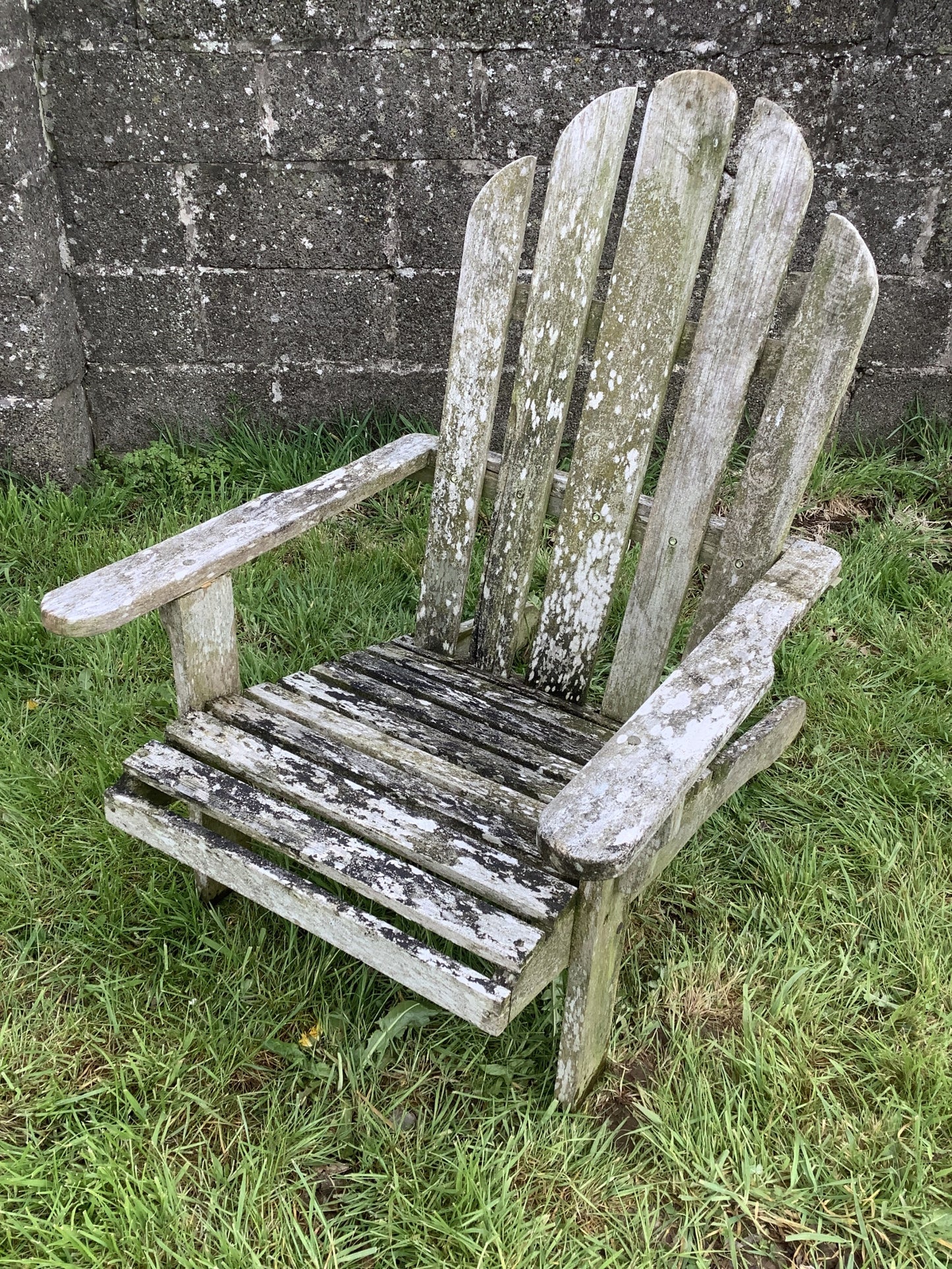 Low Sun lounger Rustic Solid Old Reclaimed Teak Carver Arm Garden Chair 3'4"H
