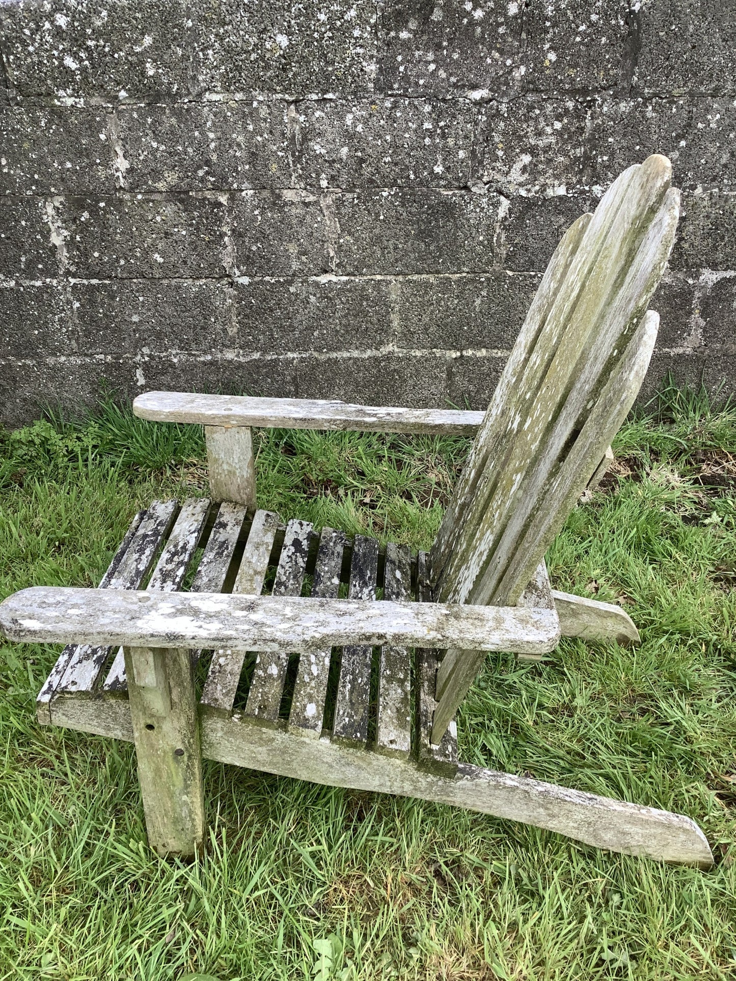 Low Sun lounger Rustic Solid Old Reclaimed Teak Carver Arm Garden Chair 3'4"H