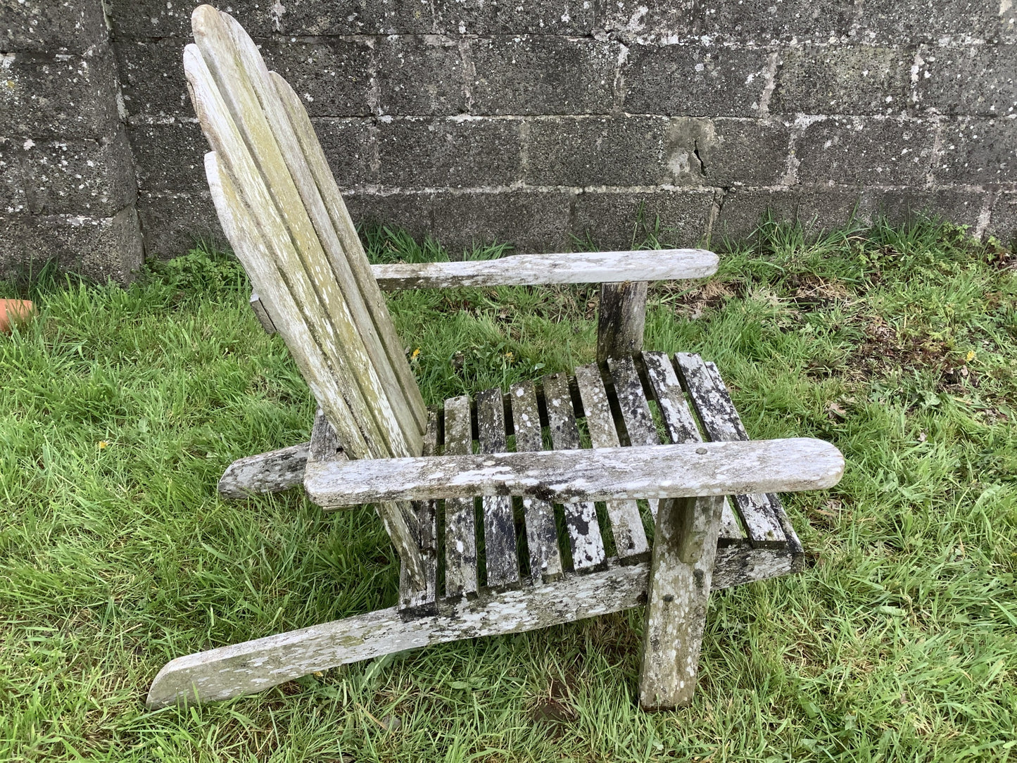 Low Sun lounger Rustic Solid Old Reclaimed Teak Carver Arm Garden Chair 3'4"H