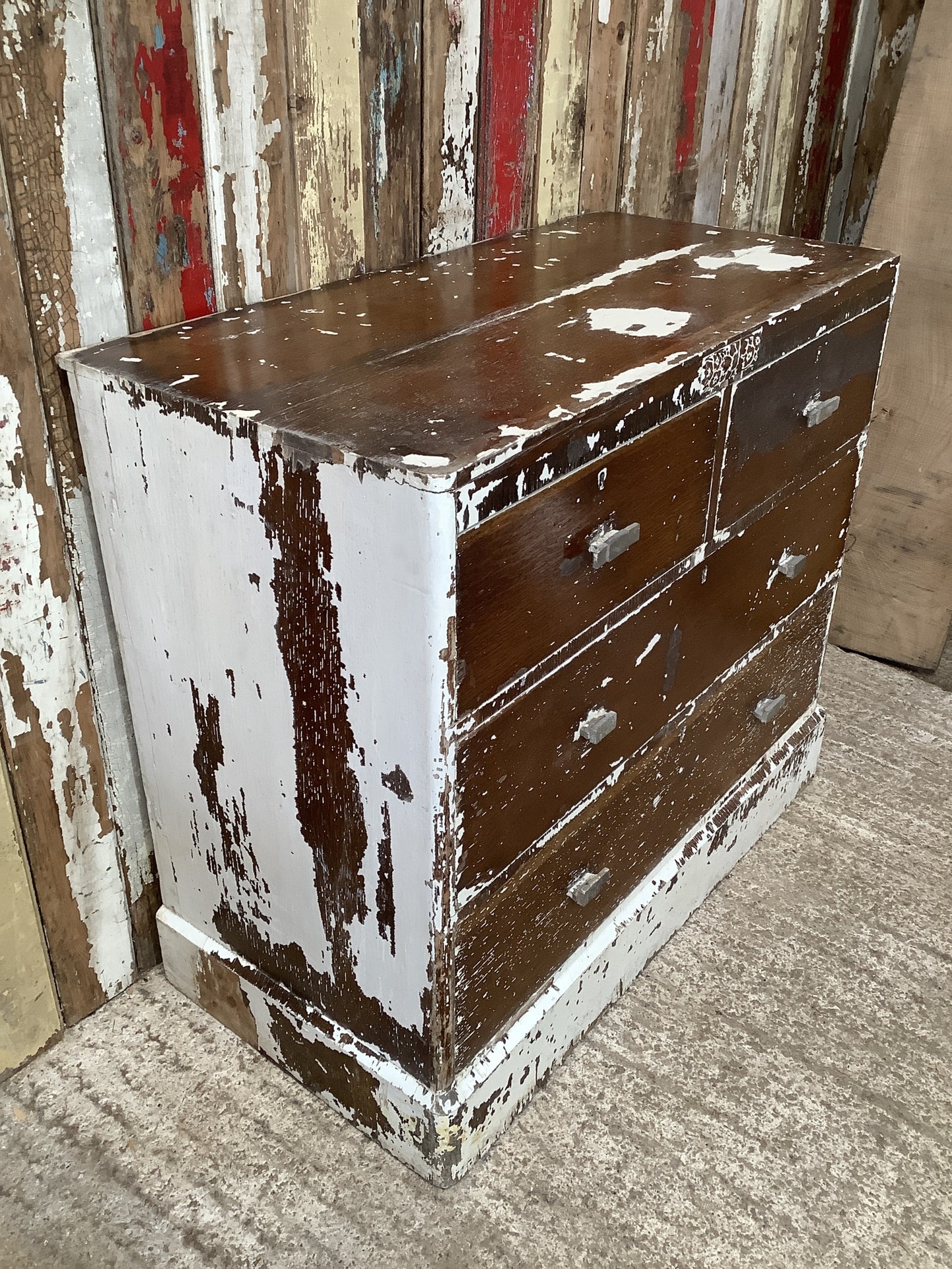 1930s Sanded Oak Veneered & Pine 2 Over 2 Chest of Drawers 2'8"H 3'1" W