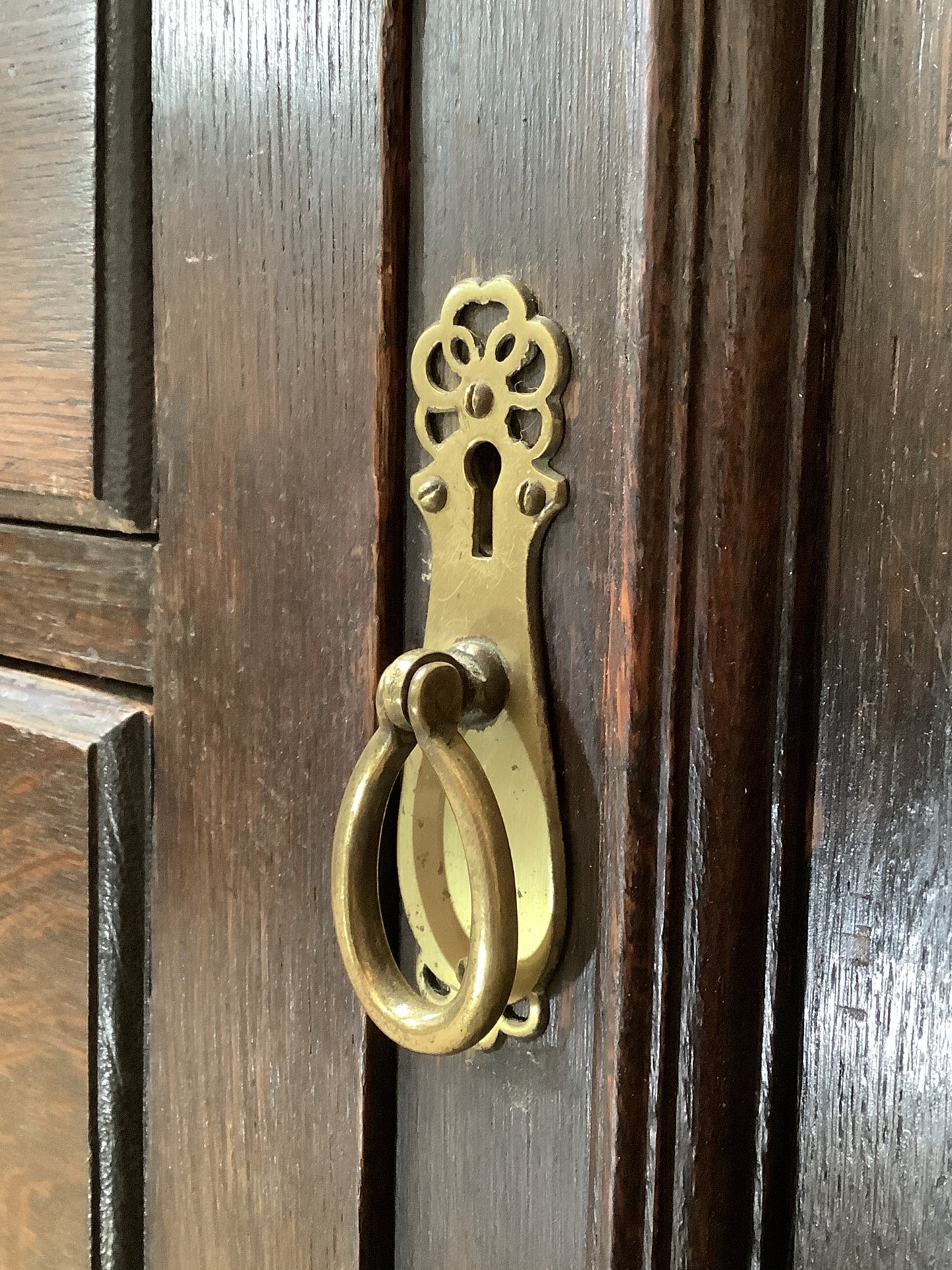 Beautiful Dark Solid Oak Dresser With Brass Handles 6'6"H 5'1"x W
