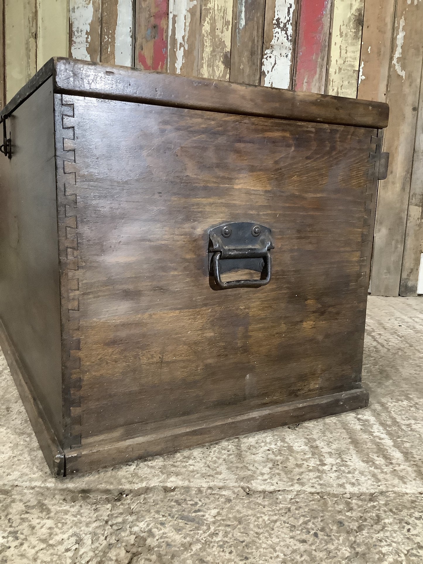 Beautiful Dark Old Waxed Mahogany & Metal,Ply Blanket Storage Box 1'8"H 2'8" W