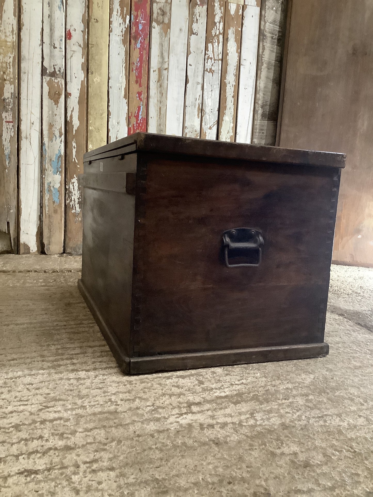 Beautiful Dark Old Waxed Mahogany & Metal,Ply Blanket Storage Box 1'8"H 2'8" W