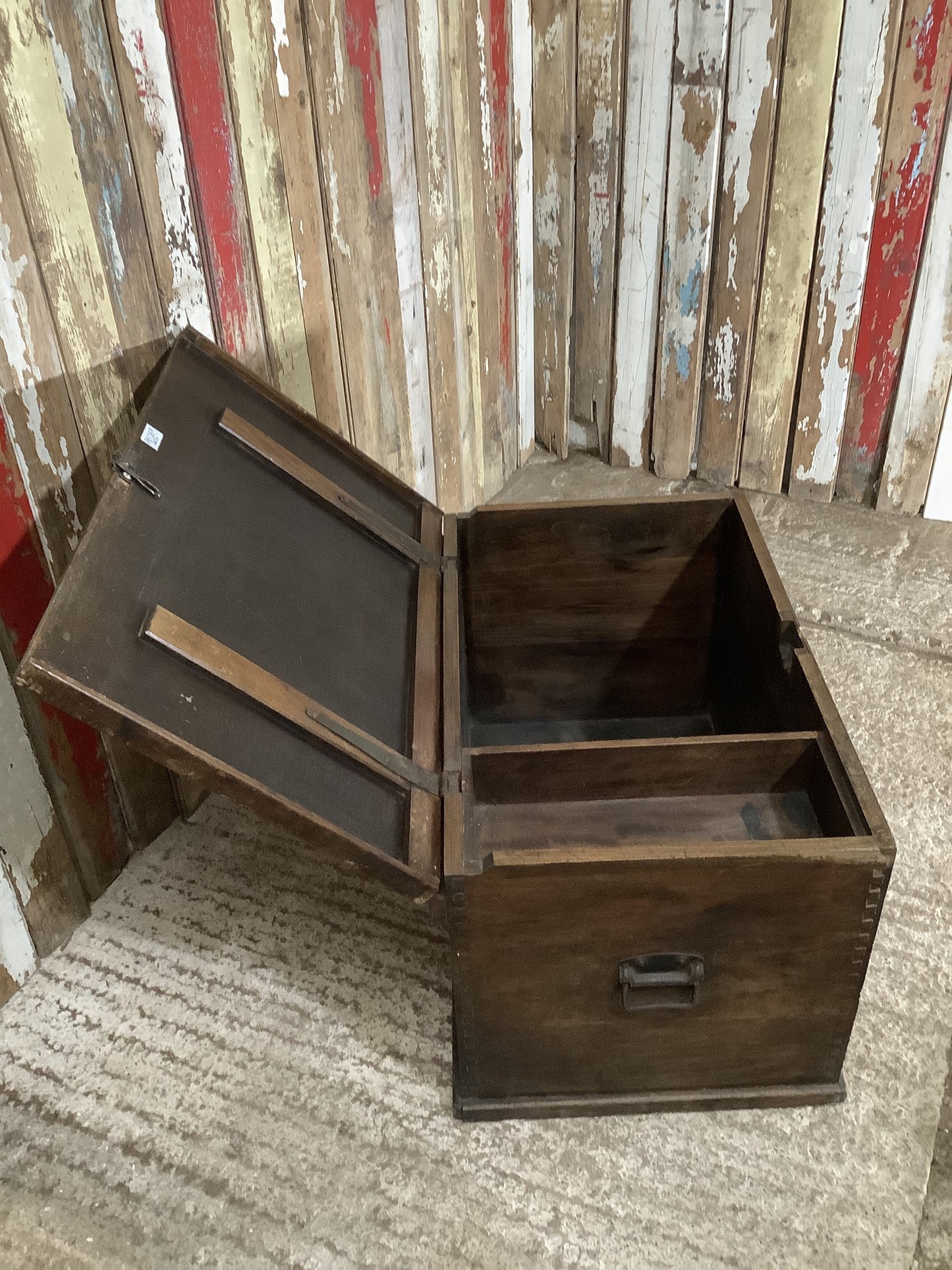 Beautiful Dark Old Waxed Mahogany & Metal,Ply Blanket Storage Box 1'8"H 2'8" W