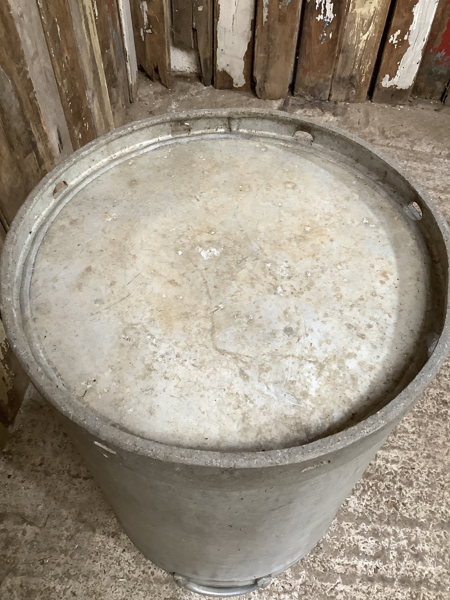 Tarnished Unigate Dairy’s Old 10 Gallon Aluminium Milk Churn Flower Pot 2'1"H