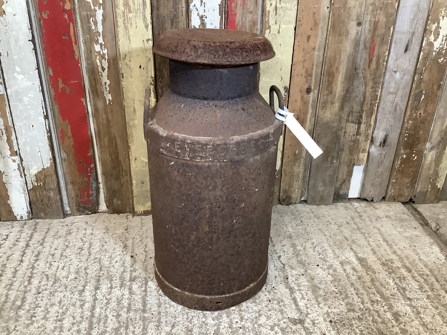 Evercreech Rustic 1940s Rusty Steel 10 Gallon Milk Churn Metal