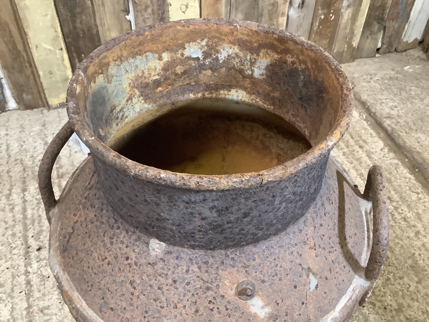 Evercreech Rustic 1940s Rusty Steel 10 Gallon Milk Churn Metal