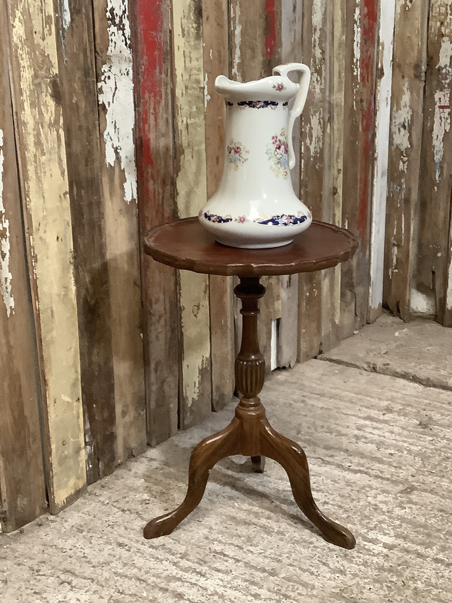 Lovely Vintage Old Polished Stemmed Mahogany Wooden Wine Table