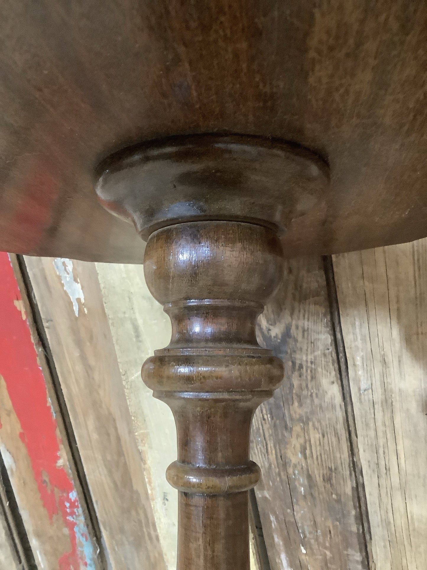 Lovely Vintage Old Polished Stemmed Mahogany Wooden Wine Table