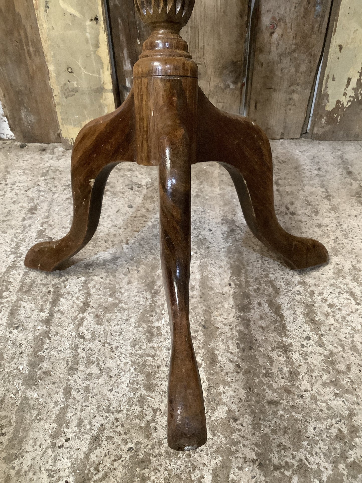 Lovely Vintage Old Polished Stemmed Mahogany Wooden Wine Table