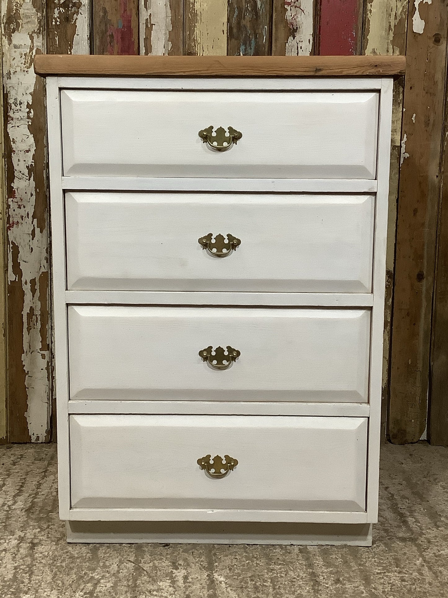 Reclaimed White Painted Pine 4 Drawer Chunky Top Chest of Drawers H 92cmx W64.4cm