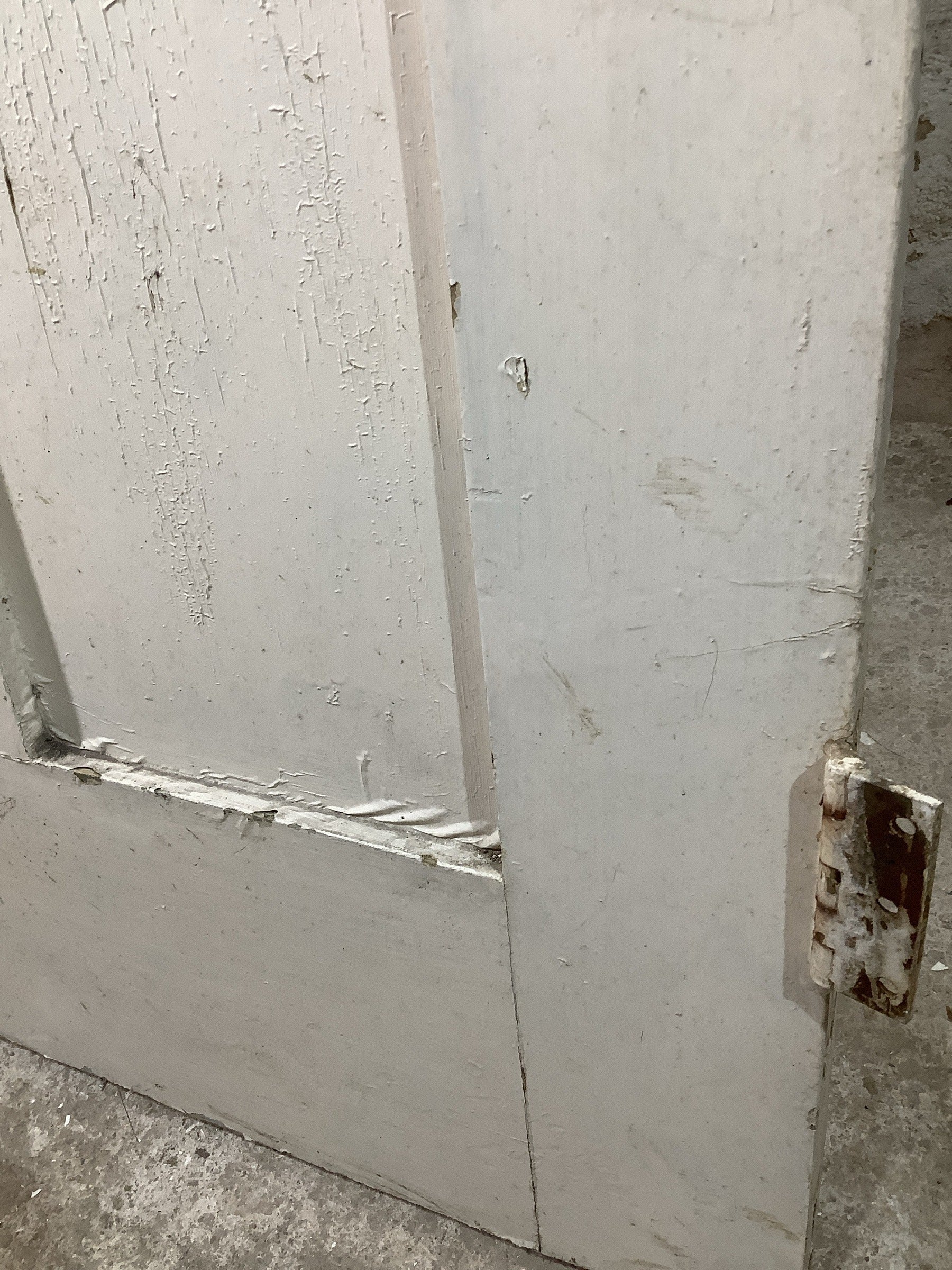 12th Pic Victorian Internal Painted  Pine Reclaimed Door