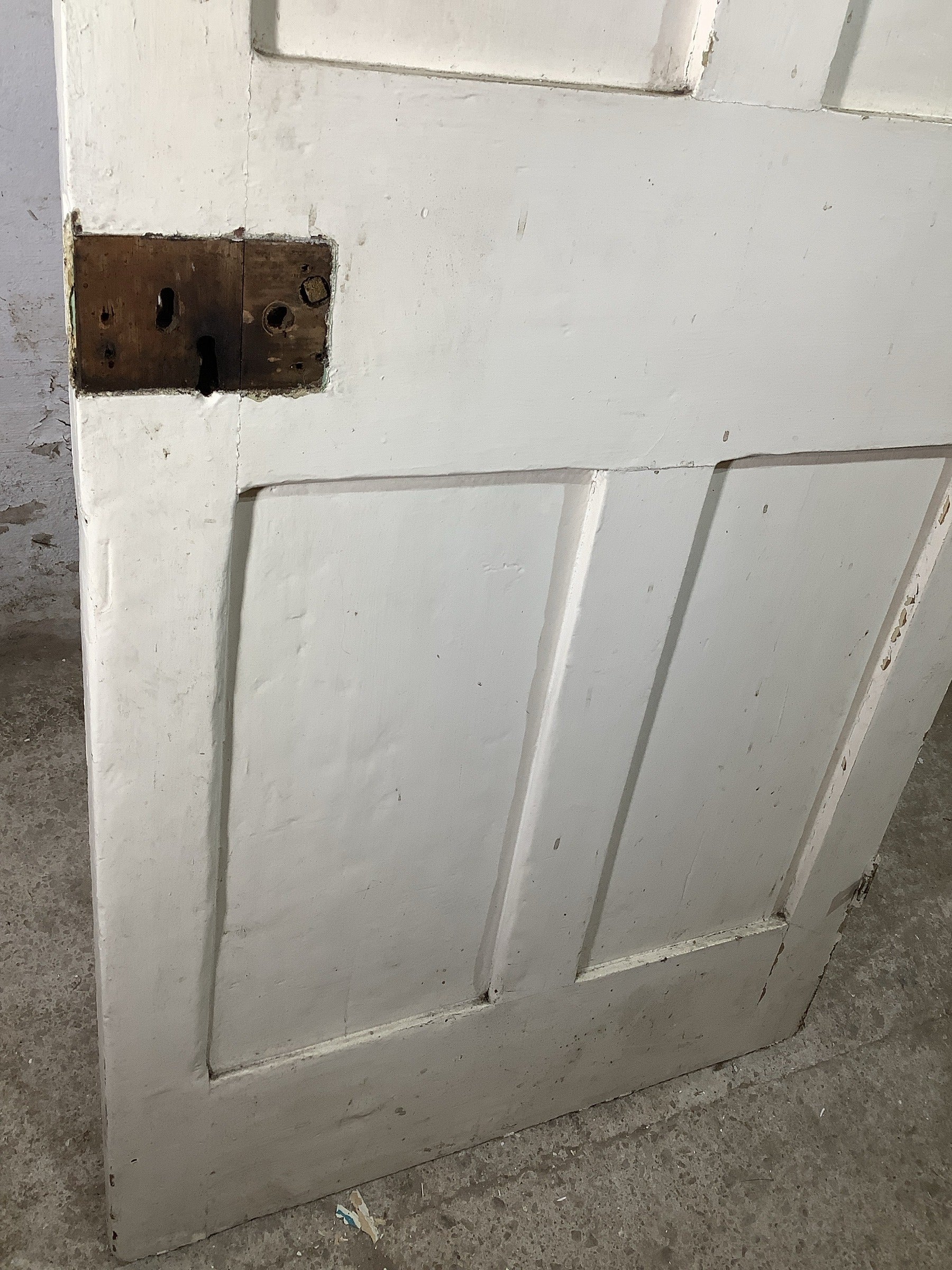 10th Picture showing bottom part of the stile is worn