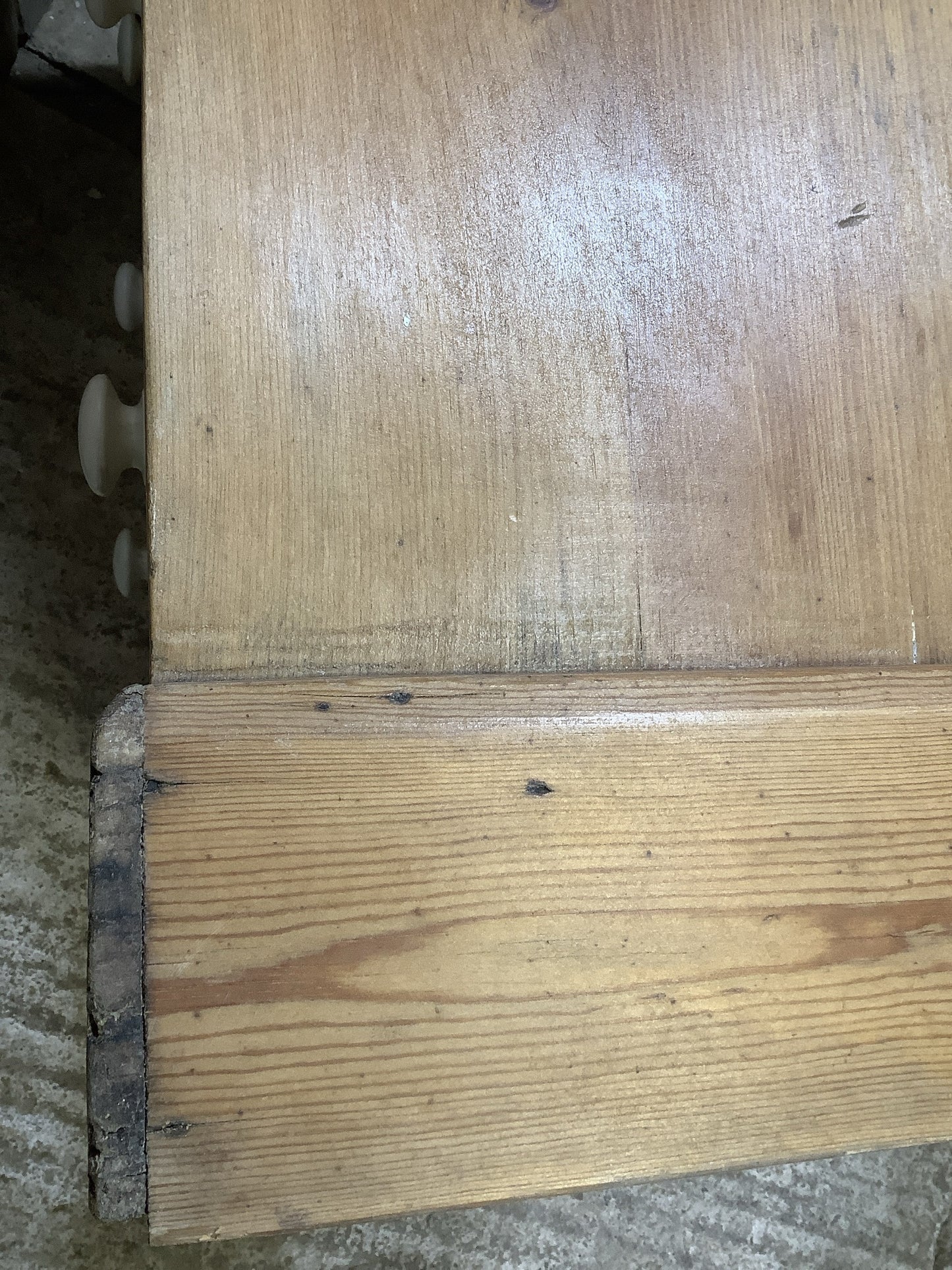 Good Victorian Stripped Pine & Porcelain 2 Over 2 Chest of Drawers