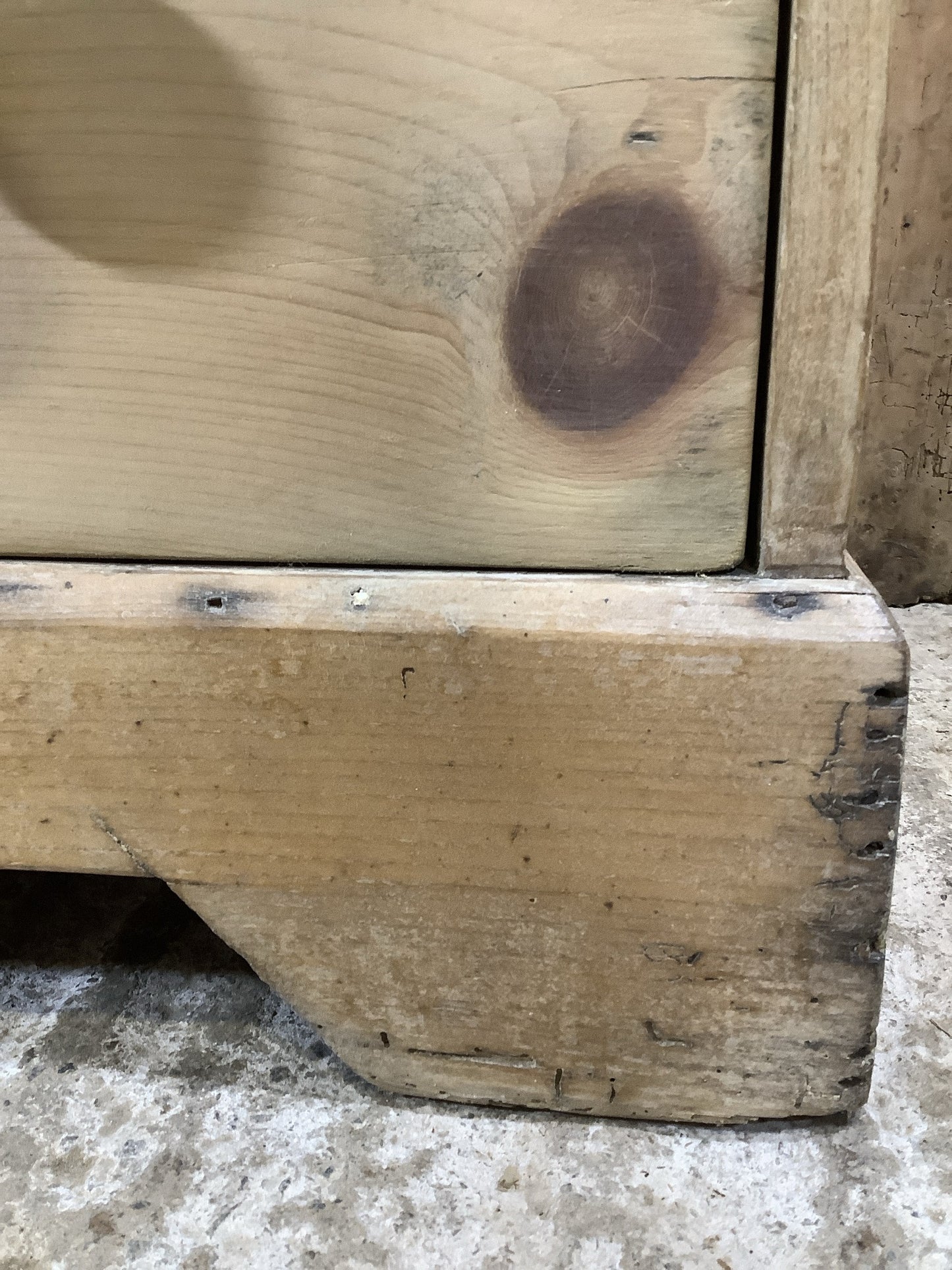 Good Victorian Stripped Pine & Porcelain 2 Over 2 Chest of Drawers