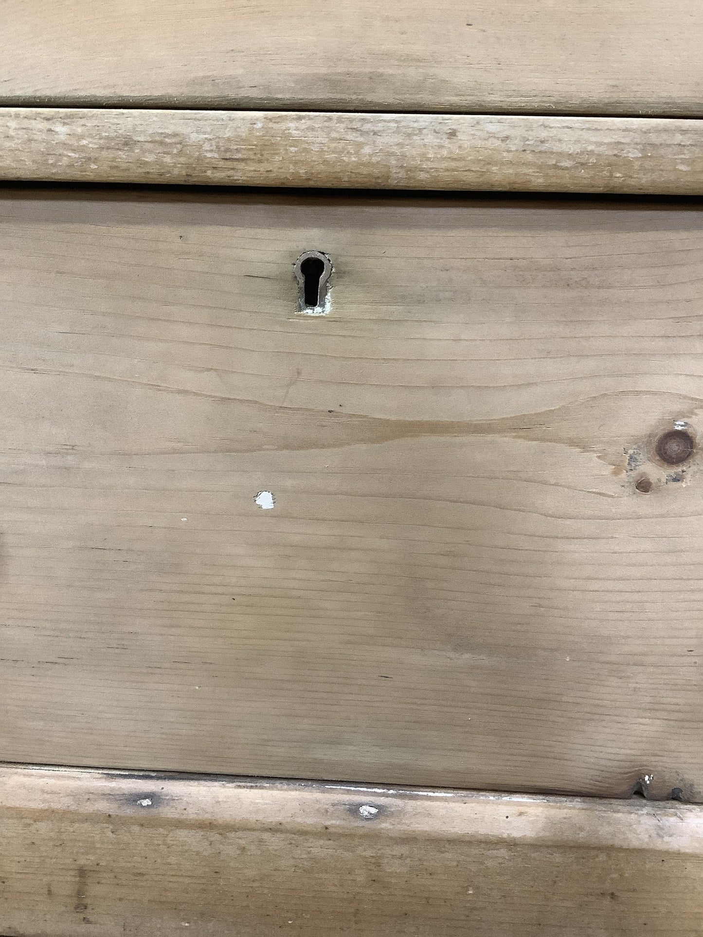 Good Victorian Stripped Pine & Porcelain 2 Over 2 Chest of Drawers