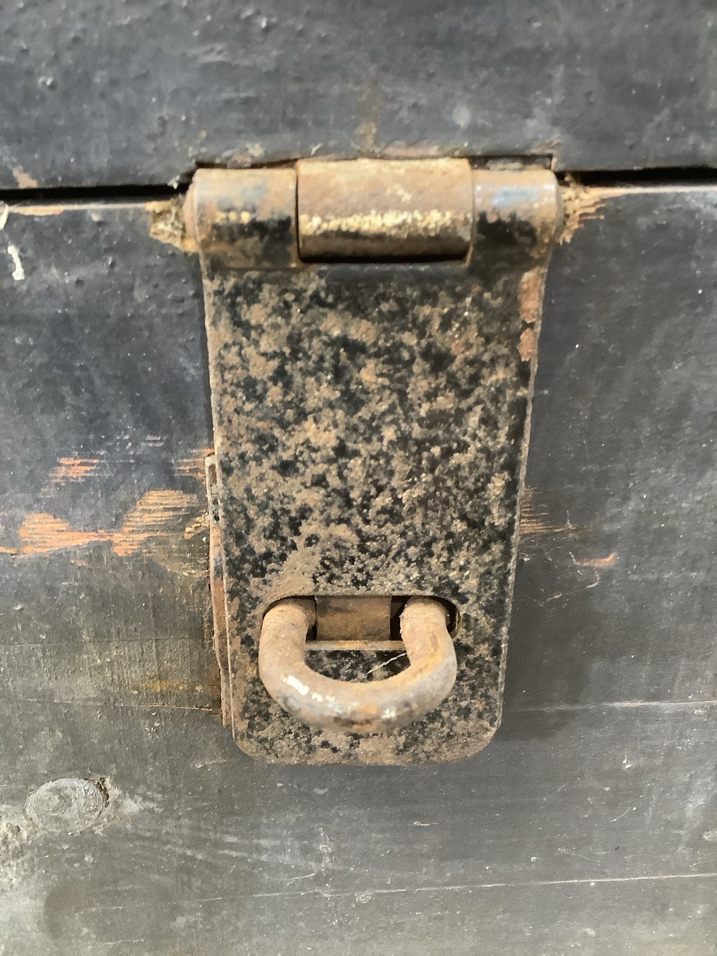 1930s Old Painted Pine Travellers Blanket Box Wrought Iron Handles 1'8"H 2'8" W