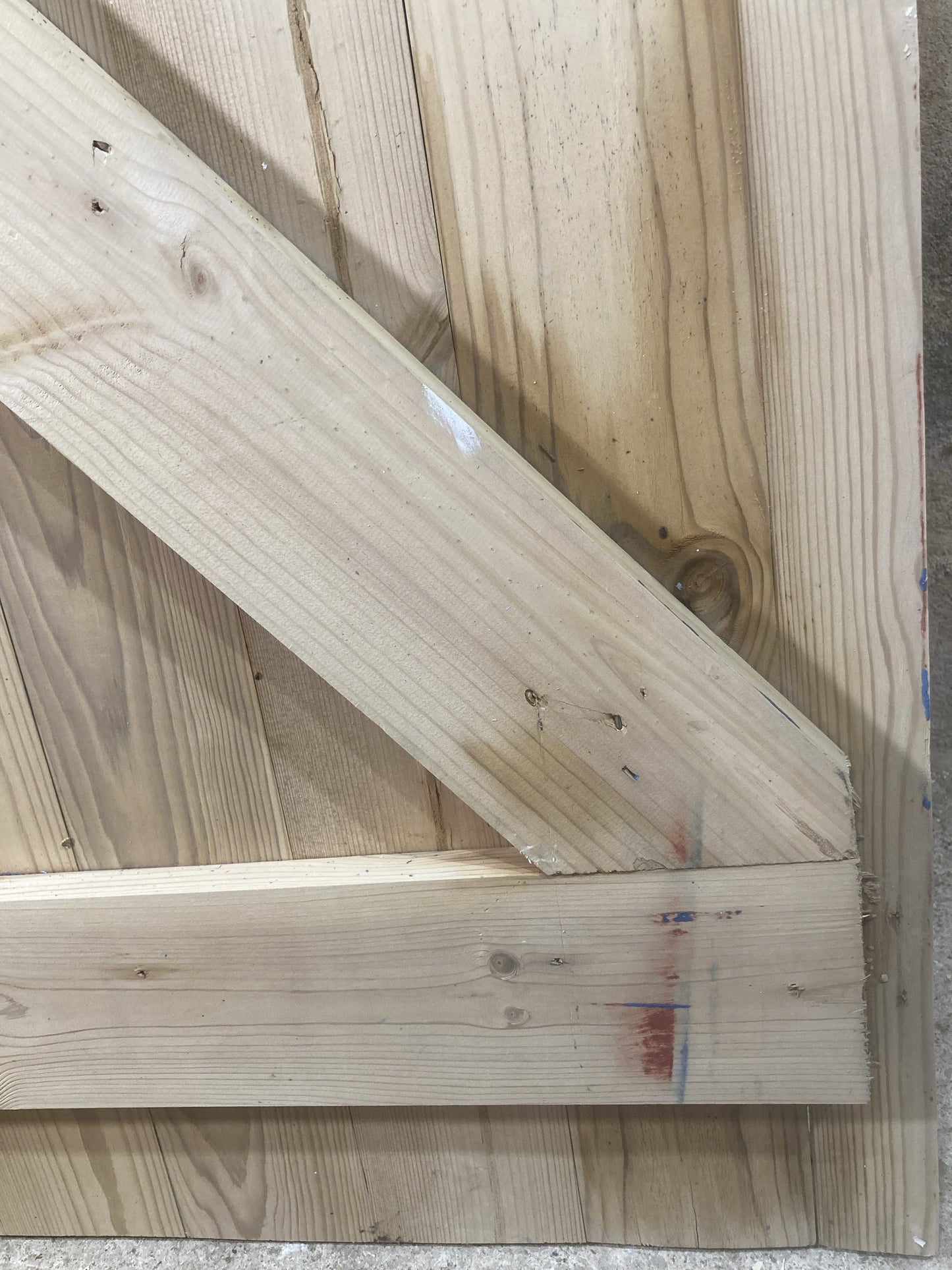 6th Picture showing paint mark