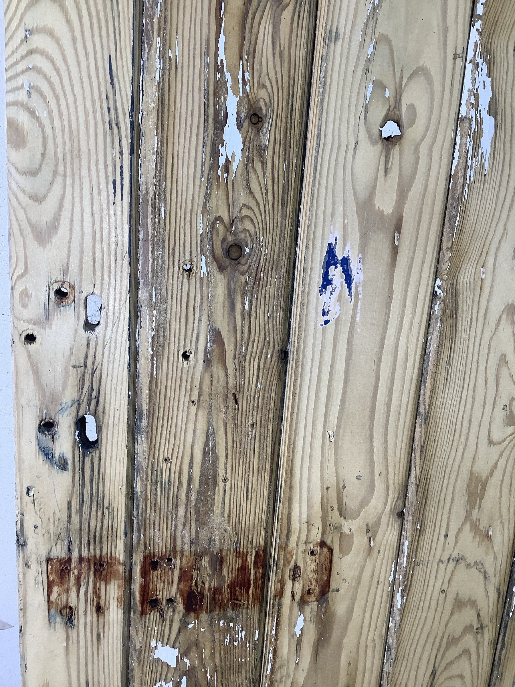 4th Picture showing old screw holes