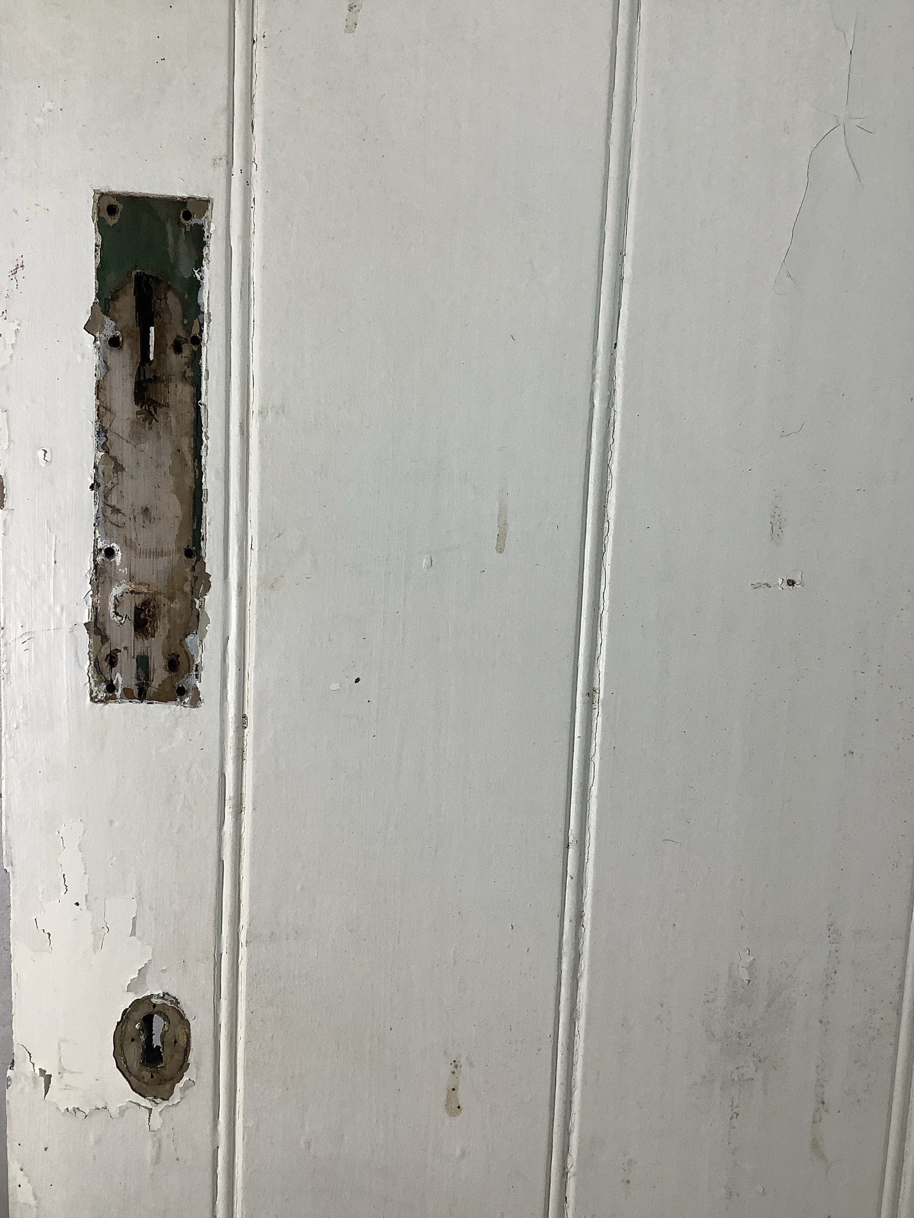 5th picture showing old lock holes