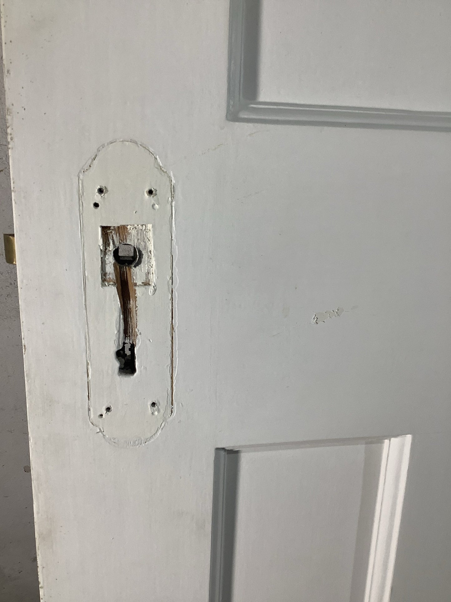 10th Picture showing bit of damage