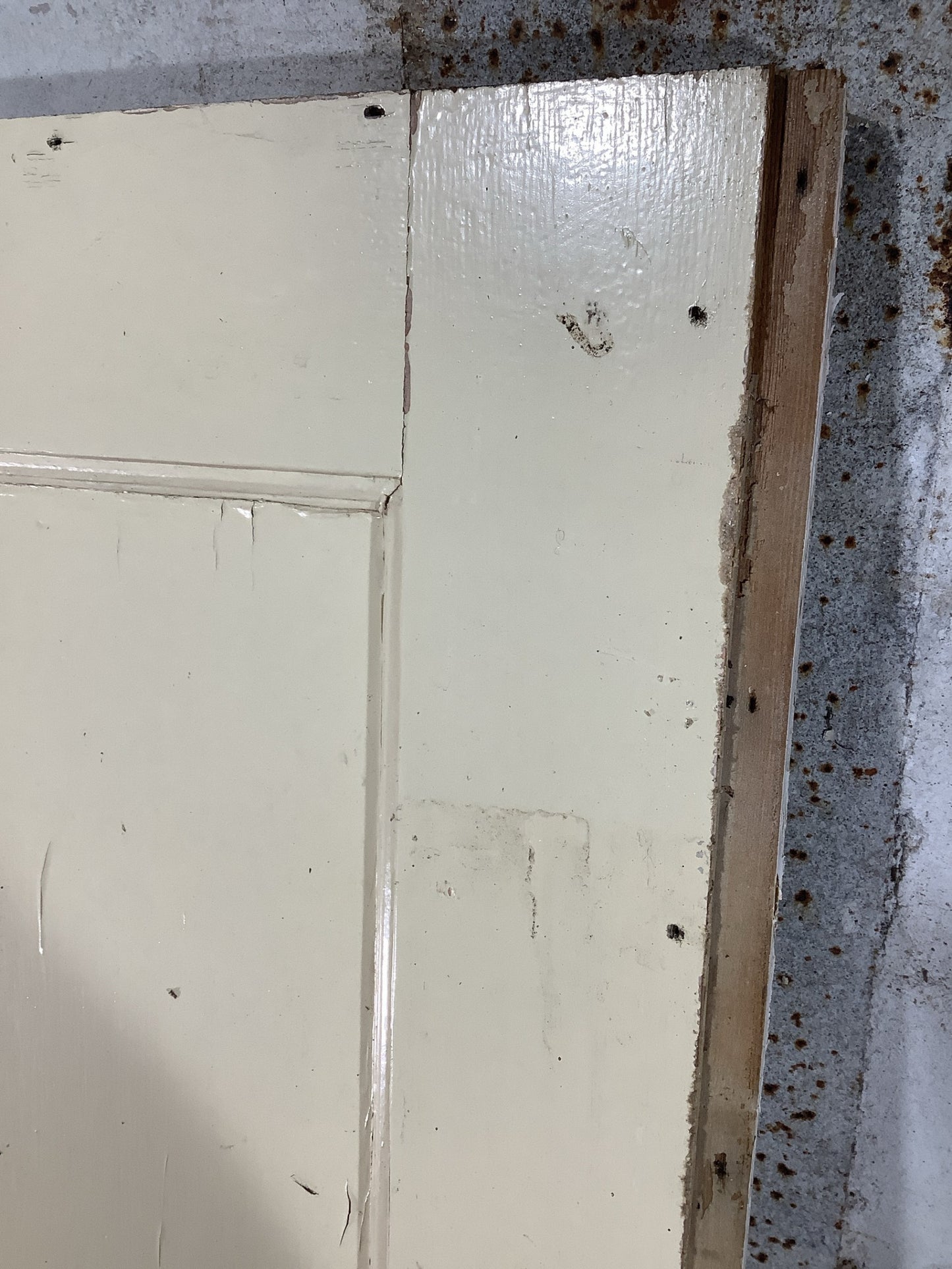 4th Picture showing right hand side show the indent or rebate cut main width measurement is excluding this