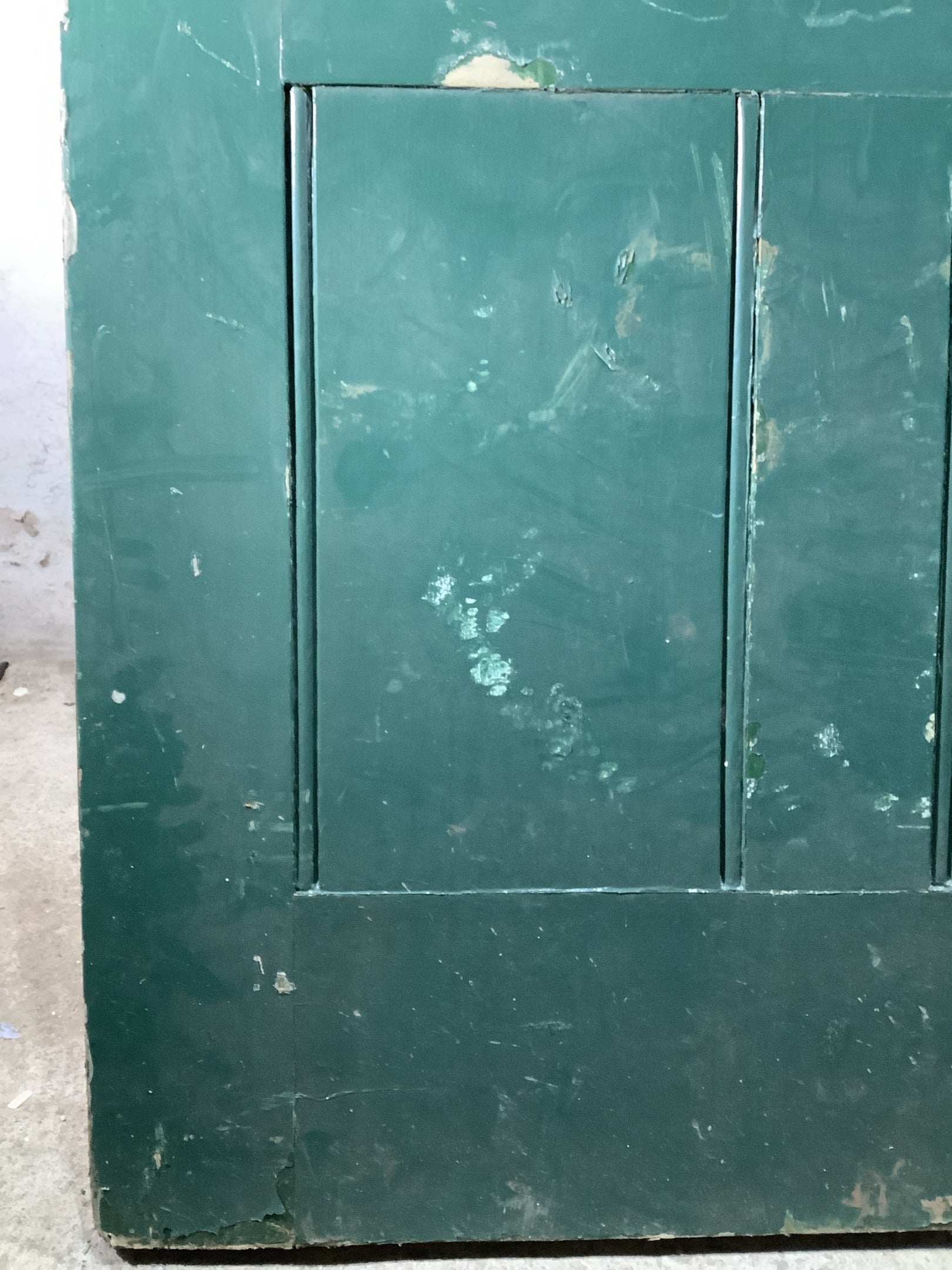 6th Picture showing bottom panels