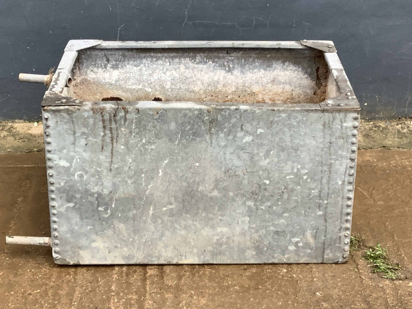 3ft Riveted Water Tank Weathered Old Galvanized Metal Planter