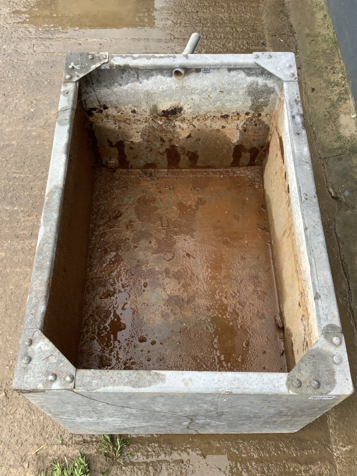 3ft Riveted Water Tank Weathered Old Galvanized Metal Planter