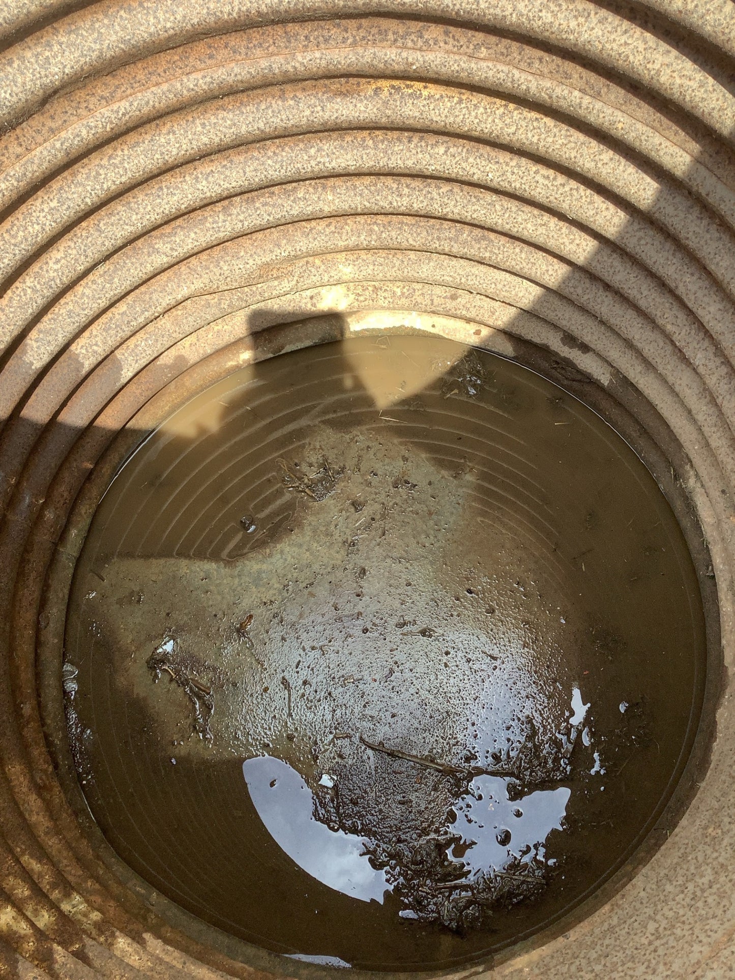 4ft Tall Round Corrugated Old Galvanised Tarnished Metal Water Butt Planter