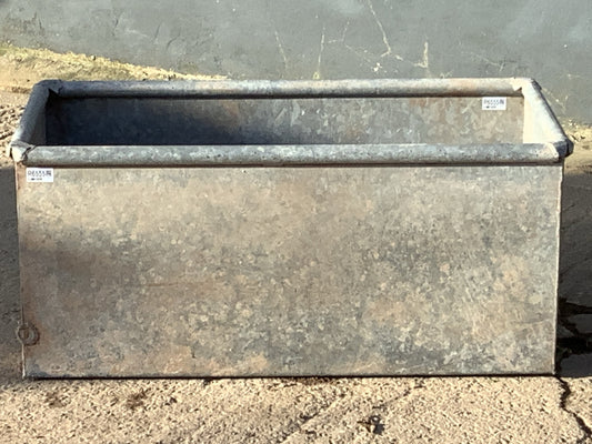 Lovely Rectangular Weathered Galvanized Metal Planter 42cmH x51cmW