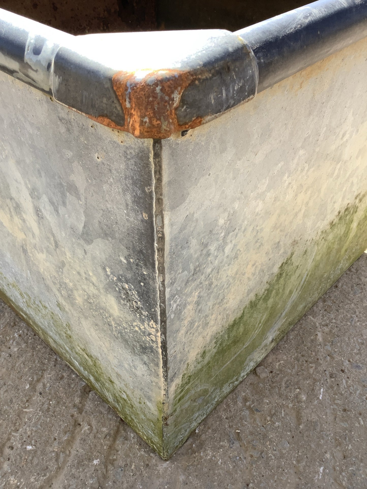 Rust on corner and green look