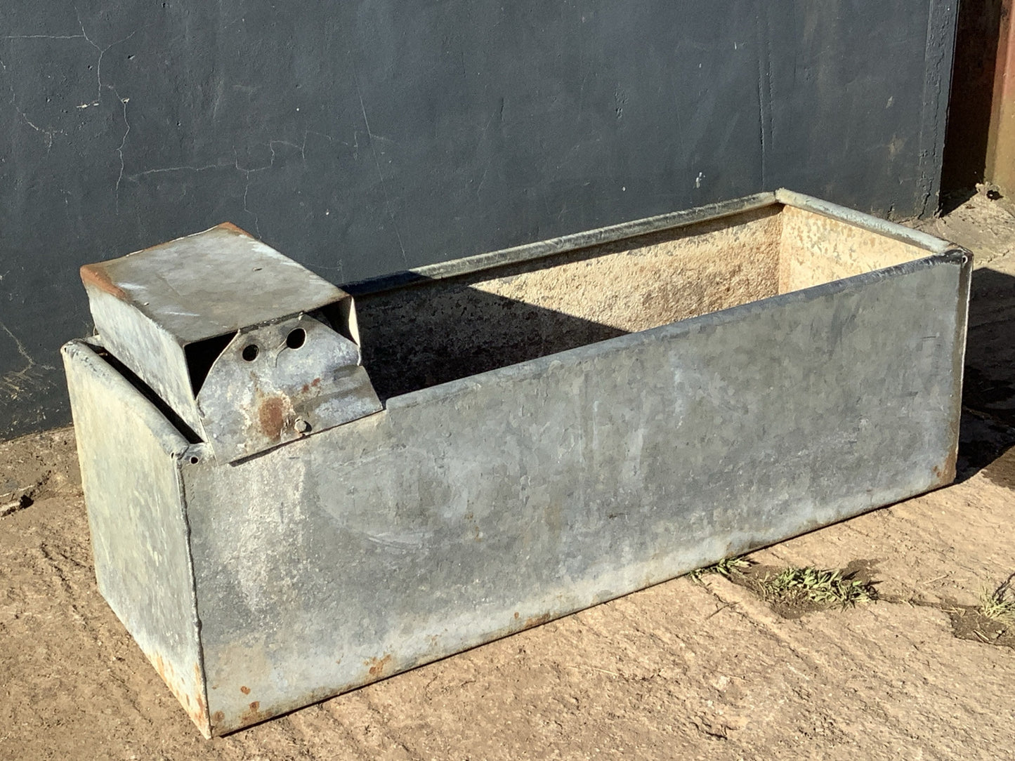 Lovely 4ft Rectangle Old Tarnished Galvanized Metal Water Trough Planter