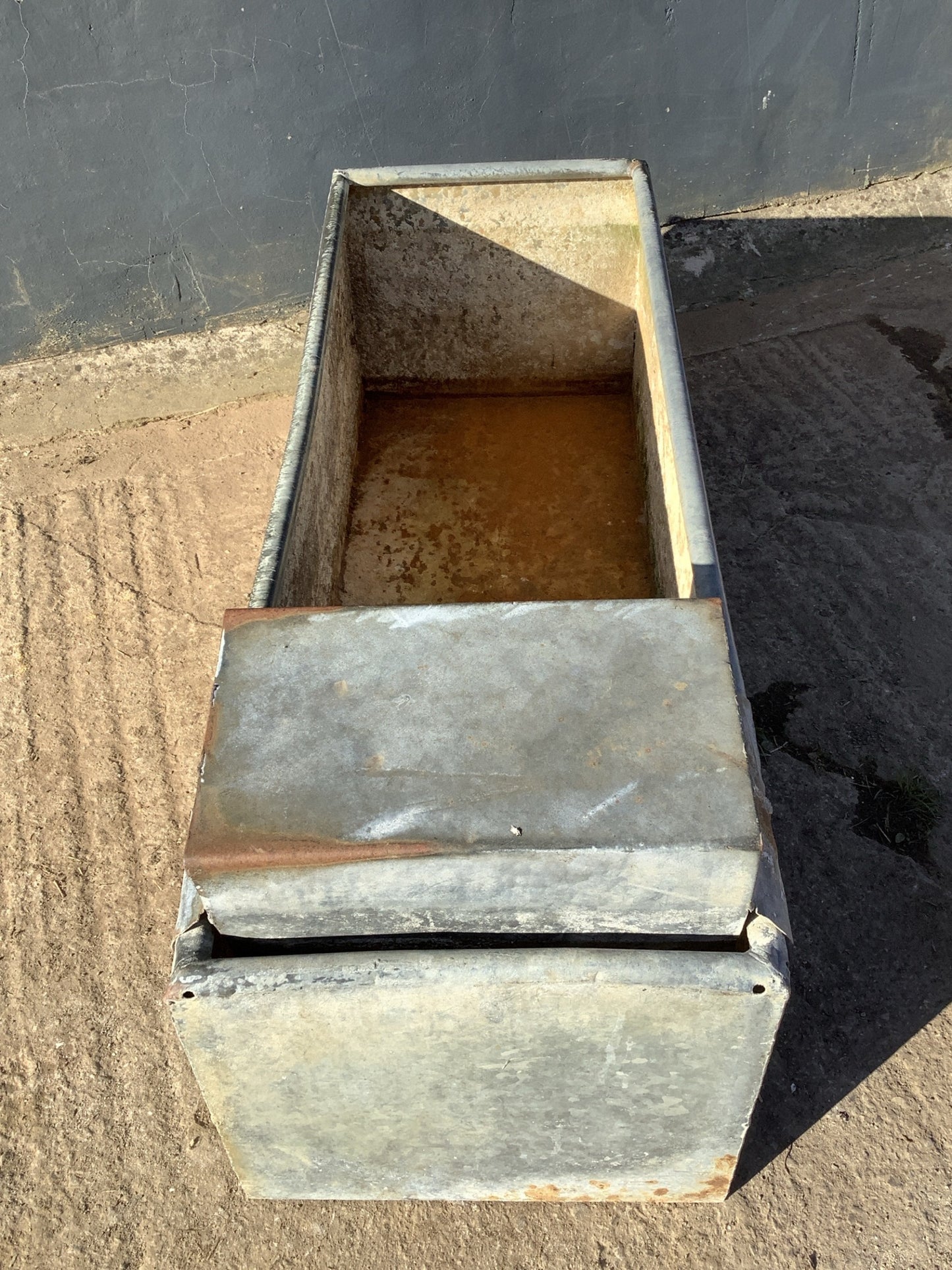 Lovely 4ft Rectangle Old Tarnished Galvanized Metal Water Trough Planter