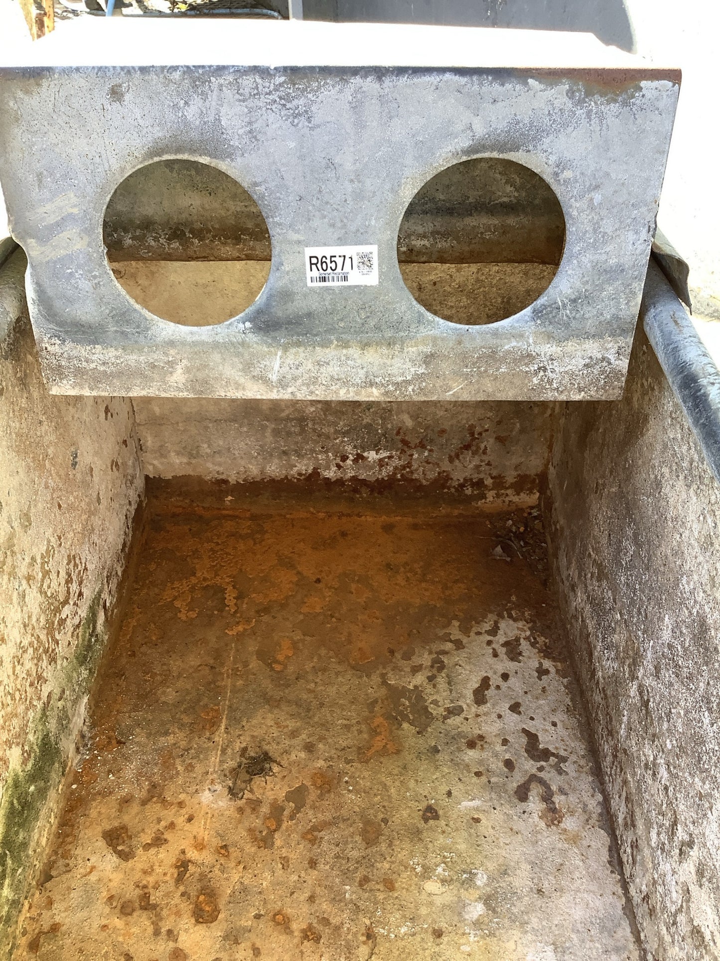 Lovely 4ft Rectangle Old Tarnished Galvanized Metal Water Trough Planter