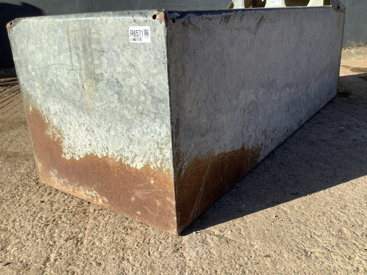 Lovely 4ft Rectangle Old Tarnished Galvanized Metal Water Trough Planter