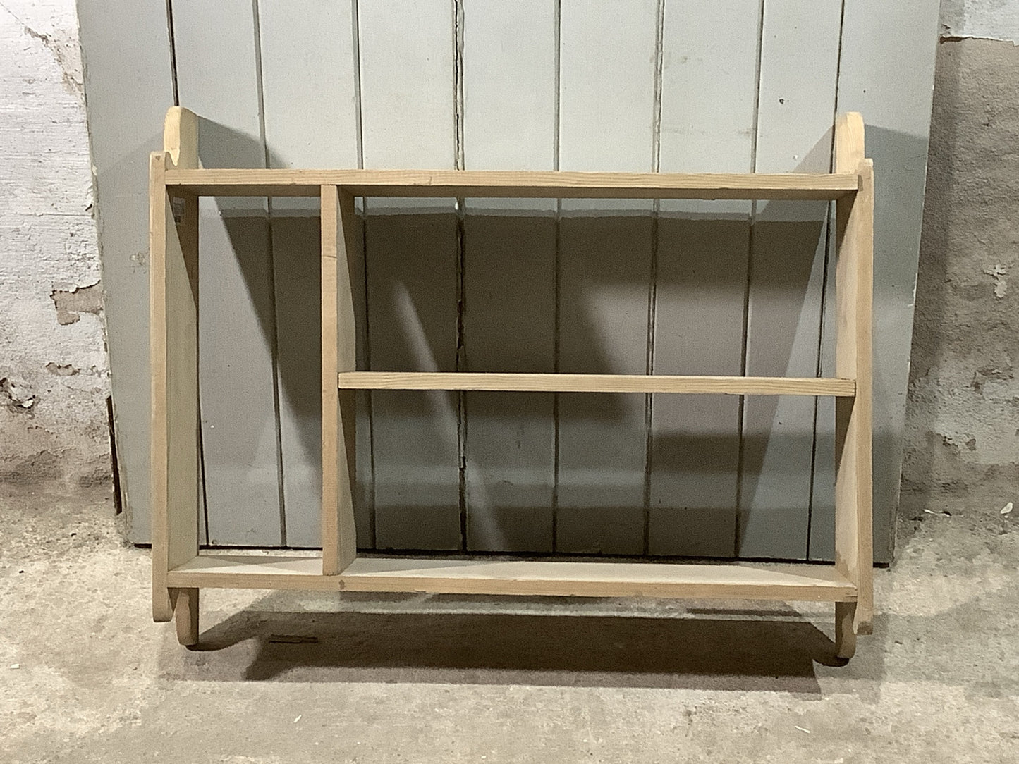 2ft Lovely Small Old Reclaimed Pine Natural Wooden Wall Shelf